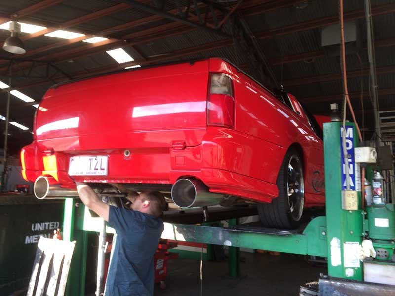 You are currently viewing How Quality Exhaust Parts Transform Car and 4WD Performance